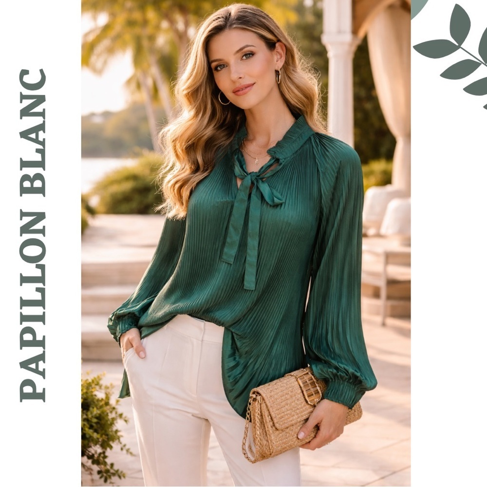 Papillon Emerald Pleated Tie Neck Blouse Extra Small NWT